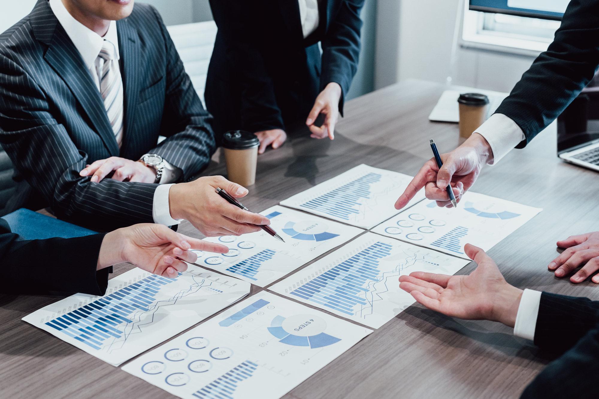 バリュエーションとは何か？企業価値をどう測り、どう使うのかを実務視点で整理